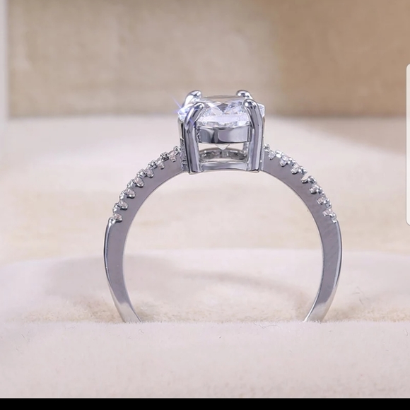 Solitaire sterling silver diamonds ring new - Picture 3 of 5